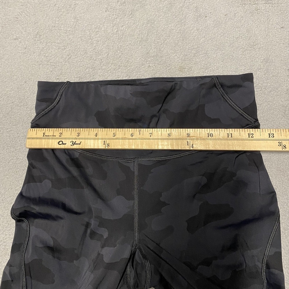 Lululemon Base Pace High Rise Crop Leggings Size 6 Black Camo Nulux - Picture 8 of 9